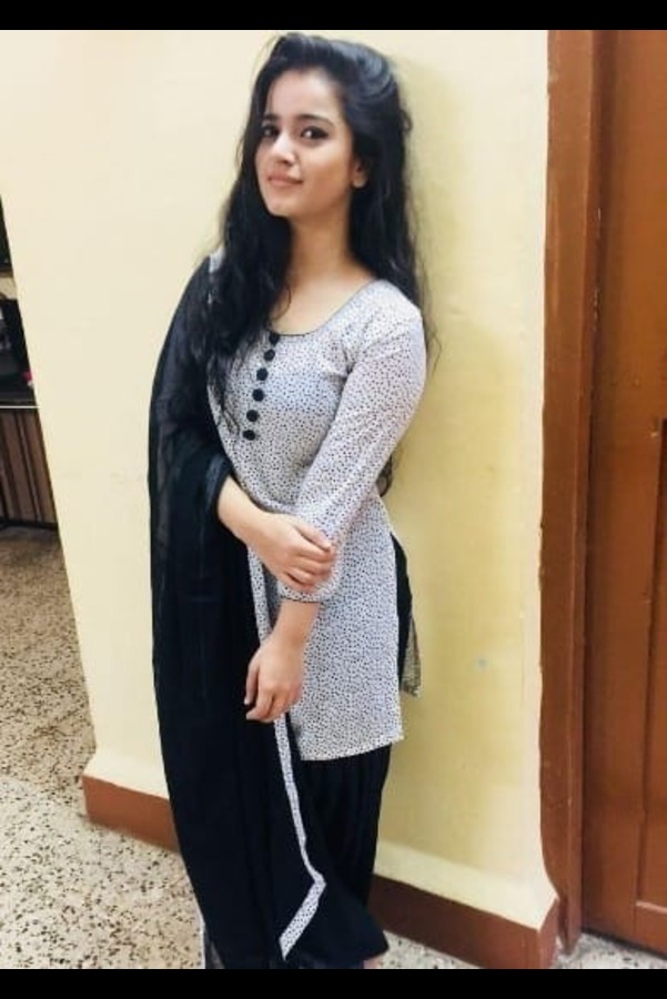 cheap call girls in New Delhi